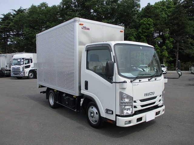 いすゞ エルフ 小型 バン TRG-NMR85AN(9949) 2枚目