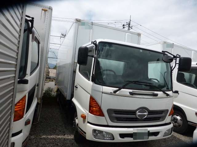 日野 レンジャー 中型 冷蔵冷凍バン BKG-FC7JJYA(3086) 2枚目