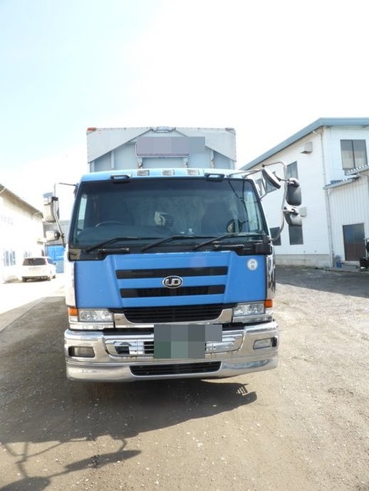 UDトラックス（日産） ビッグサム 大型 ウィング KL-CG48ZWV(2833) 2枚目