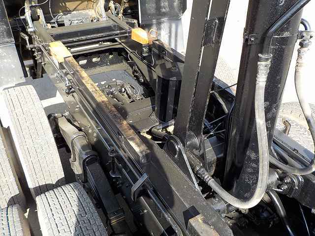 いすゞ ギガ 大型 土砂ダンプ QKG-CXZ77AT(10897) 26枚目