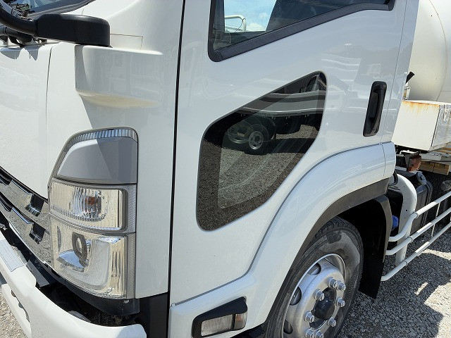 いすゞ フォワード 増トン ミキサー車 2PG-FTR90U2(107587) 9枚目