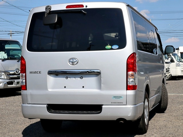 トヨタ ハイエース 小型 バン CBF-TRH200V(109321) 3枚目