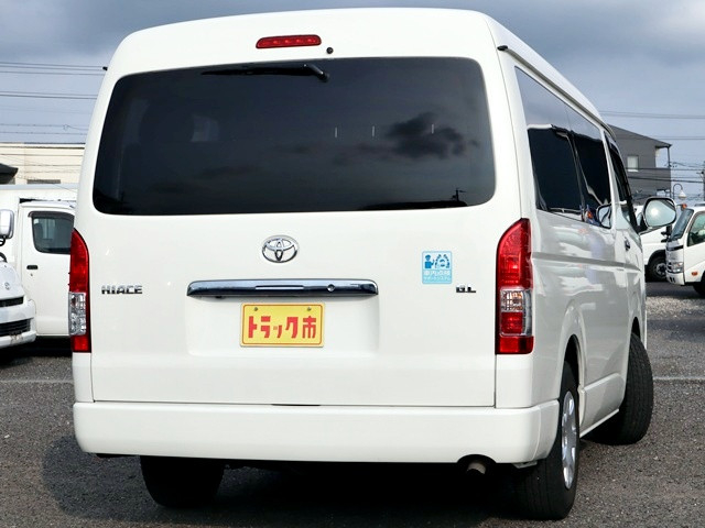 トヨタ ハイエース 小型 バン CBA-TRH214W(109319) 5枚目