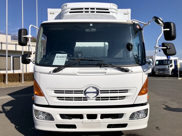 日野 レンジャー 中型 冷蔵冷凍バン TKG-FC9JJAA(60832) 2枚目