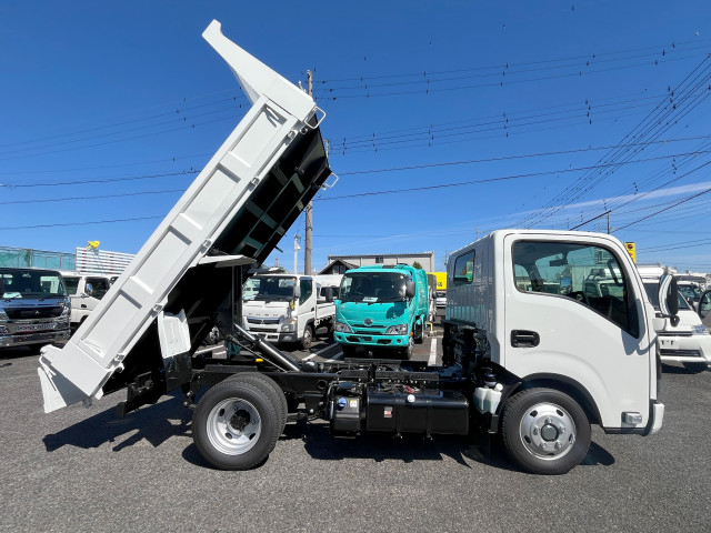 マツダ タイタン 小型 土砂ダンプ 2WG-LKR88AT(106365) 10枚目