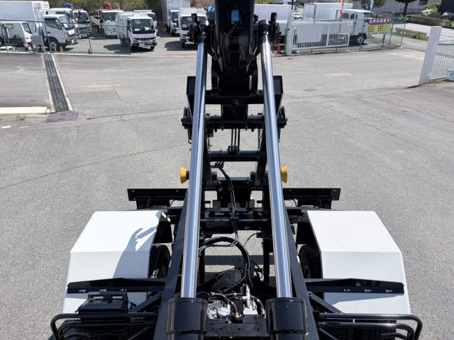 日野 レンジャー 増トン コンテナ専用車 2KG-FE2ACA(112403) 18枚目