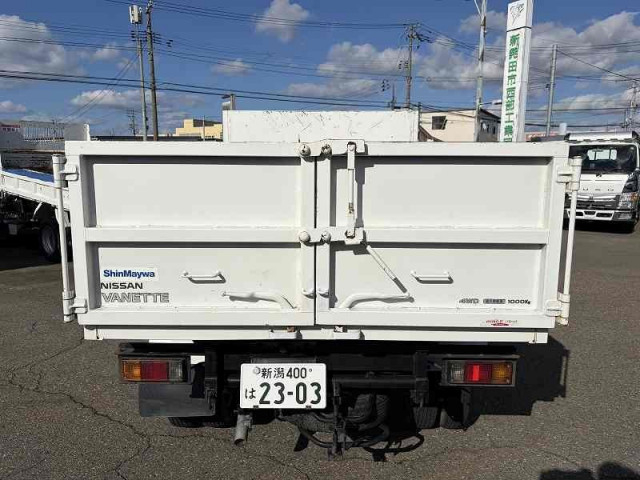 日産自動車 バネット 小型 土砂ダンプ ADF-SKF2LN(113426) 11枚目