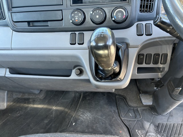 日産自動車 アトラス 小型 平ボディ TPG-FBA2W(110174) 31枚目