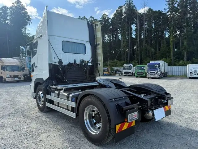 日野 プロフィア 大型 トラクタ 2WG-SH1EDGG(108834) 7枚目