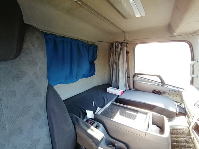 UDトラックス（日産） コンドル 中型 ウィング SKG-MK38L(4756) 74枚目