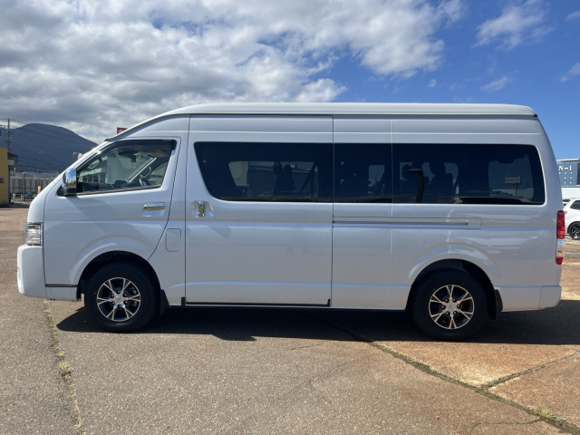 トヨタ ハイエース 小型 その他 3BA-TRH229W(112921) 8枚目