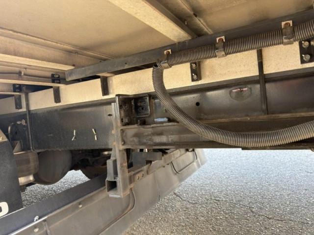日野 レンジャー 中型 冷蔵冷凍バン 2KG-FC2ABG(112736) 16枚目