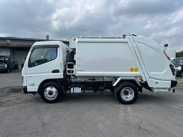 三菱ふそう キャンター 小型 塵芥車（プレス式） 2RG-FEAV0(112956) 9枚目