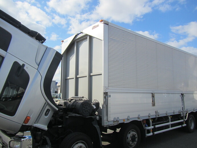 UDトラックス（日産） クオン 大型 ウィング QKG-CG5ZA(8180) 35枚目