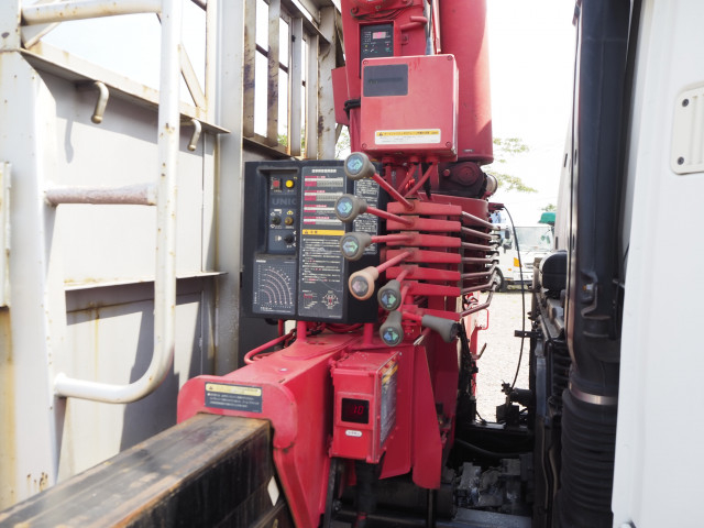 三菱ふそう ファイター 増トン 平ボディ（クレーン付） PJ-FM62FZ(109555) 10枚目