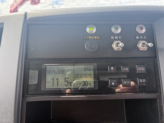 いすゞ エルフ 小型 冷蔵冷凍バン TPG-NHR85AN(112070) 20枚目