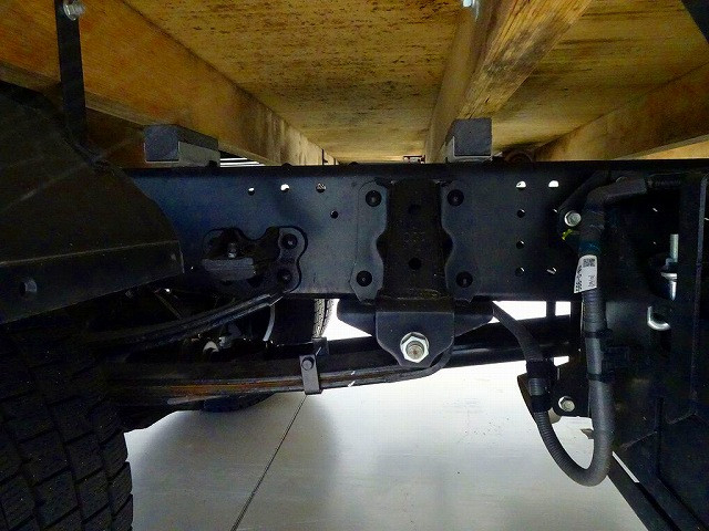 いすゞ エルフ 小型 平ボディ 2RG-NPR88AC(112805) 40枚目