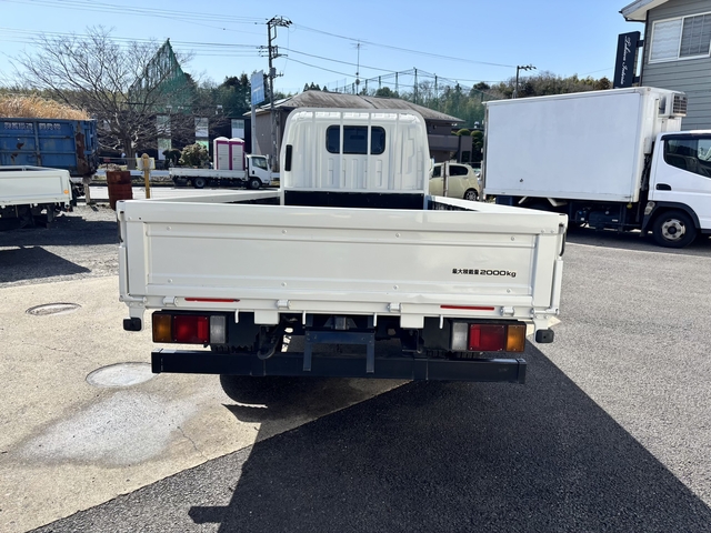 マツダ タイタン 小型 平ボディ TRG-LLR85AR(108244) 6枚目