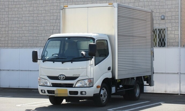 トヨタ ダイナ 小型 バン TKG-XZU605(9236) 1枚目