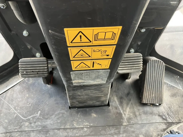 - 小型 その他 ZW80S-5B(111968) 44枚目