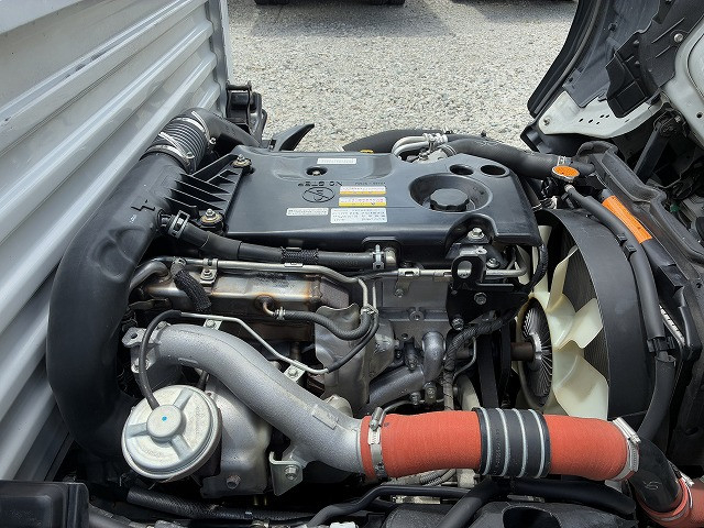 いすゞ エルフ 小型 平ボディ TRG-NHR85A(105790) 26枚目