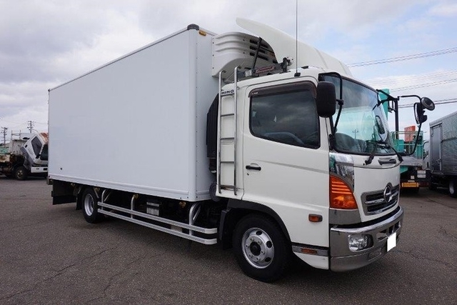 日野 レンジャー 中型 冷蔵冷凍バン ADG-FD8JKWG(9162) 2枚目