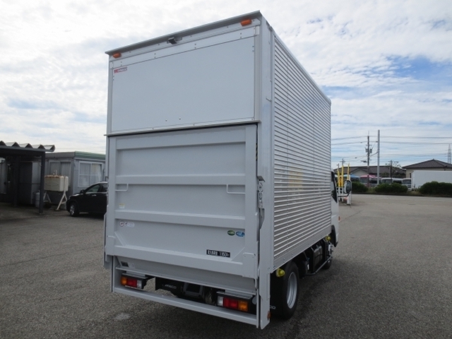 三菱ふそう キャンター 小型 バン 2RG-FBA20(11932) 4枚目