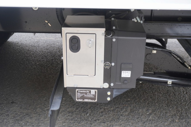 日野 レンジャー 中型 冷蔵冷凍バン 2KG-FD2ABG(109026) 31枚目