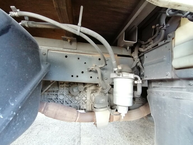 いすゞ エルフ 小型 幌車 PB-NKR81A(5377) 27枚目