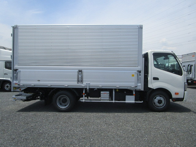 Hino dutro Small Wing body 2KG-XZU710M(102960) 6枚目