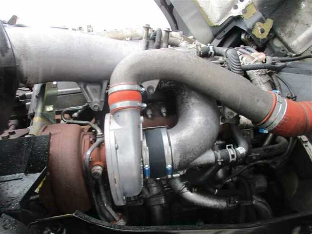 いすゞ ギガ 大型 トラクタ PDG-EXZ52J8(37777) 27枚目
