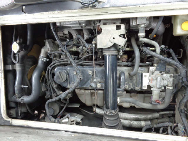 日産自動車 シビリアン 中型 バス UD-DH41(9731) 29枚目