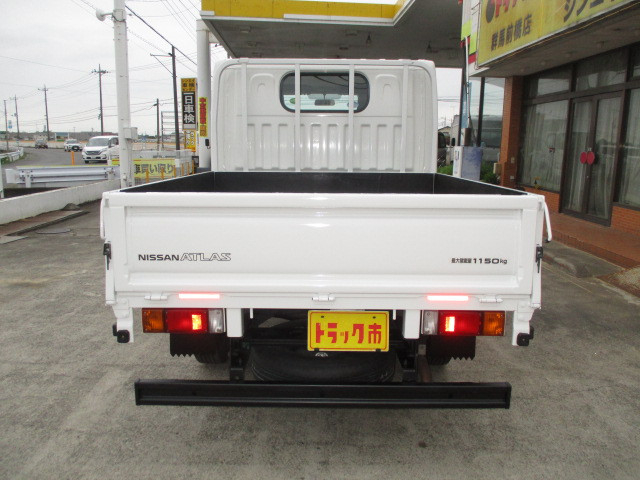 Nissan atlas Small Double cab CBF-SQ1F24(105660) 31枚目