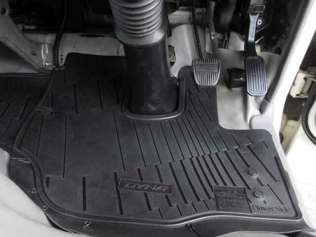 トヨタ ダイナ 小型 バン TKG-XZC605(9228) 39枚目