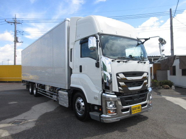 いすゞ ギガ 大型 冷蔵冷凍バン 2PG-CYY77DU(107592) 4枚目