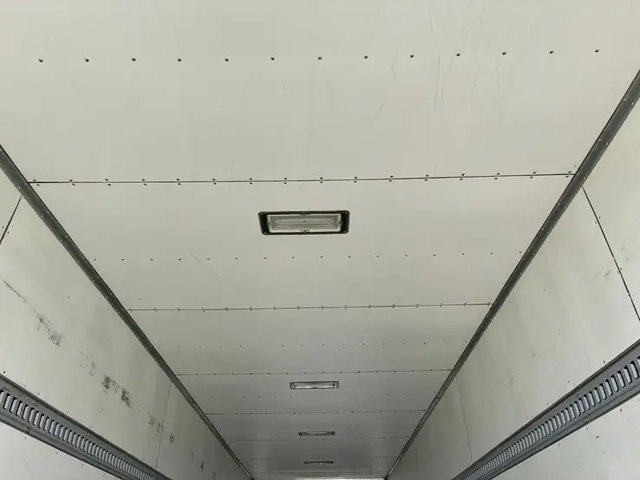 トレクス トレーラ（バン） VFB24101(111961) 18枚目