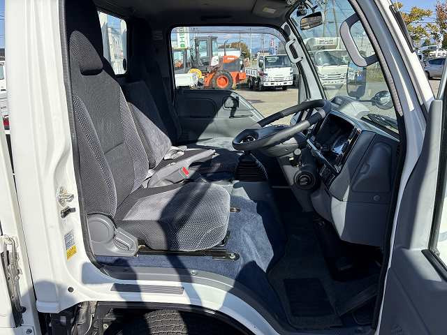 マツダ タイタン 小型 平ボディ 2RG-LKS88A(95481) 48枚目