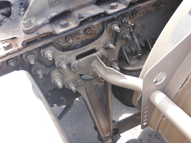 UDトラックス（日産） ビッグサム 大型 トラクタ KL-CK482BAT(1052) 7枚目