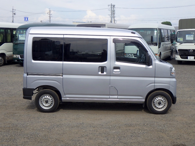 ダイハツ ハイゼット 軽 軽バン・乗用車 3BD-S700V(110075) 4枚目