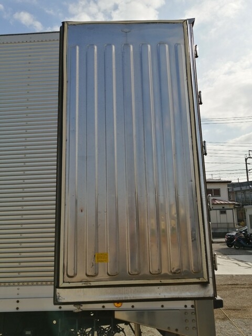 日野 プロフィア 大型 冷蔵冷凍バン PK-FR1EZWG(5542) 9枚目