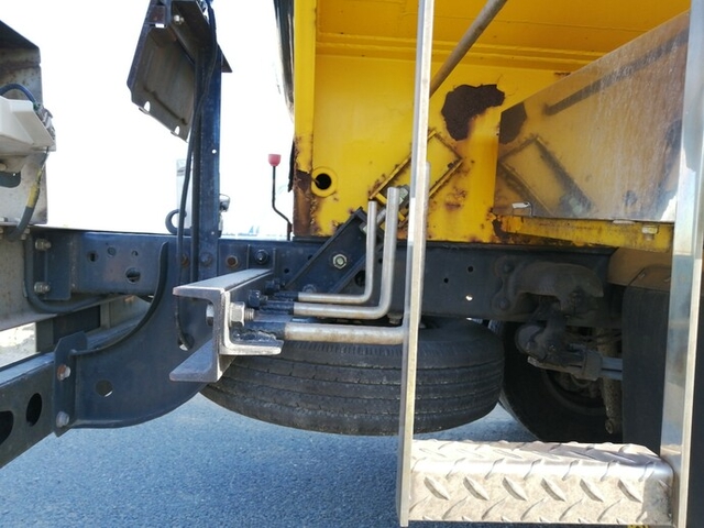 日野 デュトロ 小型 タンクローリー BDG-XZU414M(4619) 30枚目