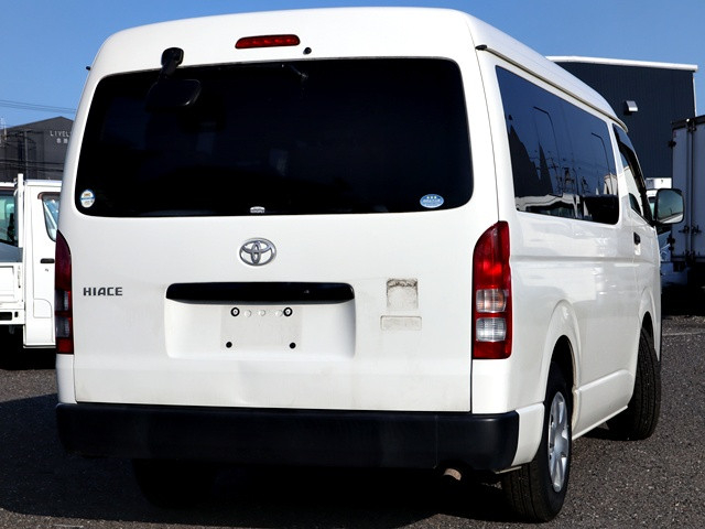 トヨタ ハイエース 小型 バン CBA-TRH214W(109294) 3枚目