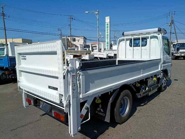 三菱ふそう キャンター 小型 平ボディ 2RG-FGA20(109613) 3枚目