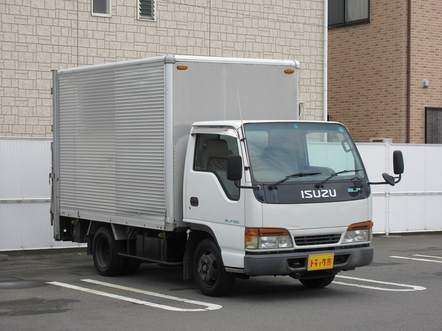 Isuzu elf Small Box body KC-NKR66EAV(3522) 2枚目