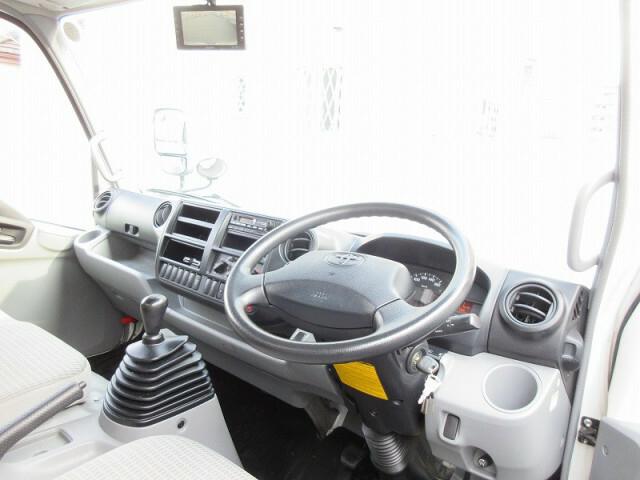 トヨタ ダイナ 小型 バン SKG-XZU700(6605) 37枚目