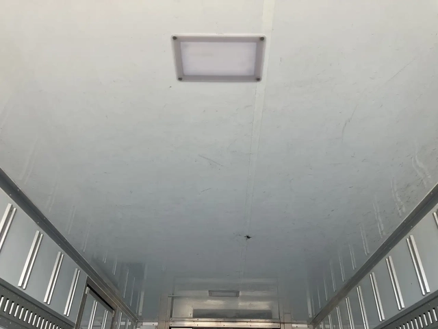 三菱ふそう キャンター 小型 冷蔵冷凍バン 2PG-FEB50(112377) 14枚目