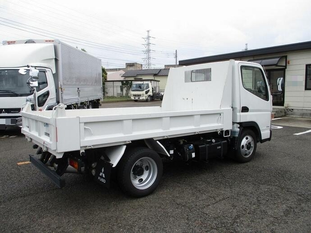 三菱ふそう キャンター 小型 土砂ダンプ TPG-FBA30(11645) 5枚目