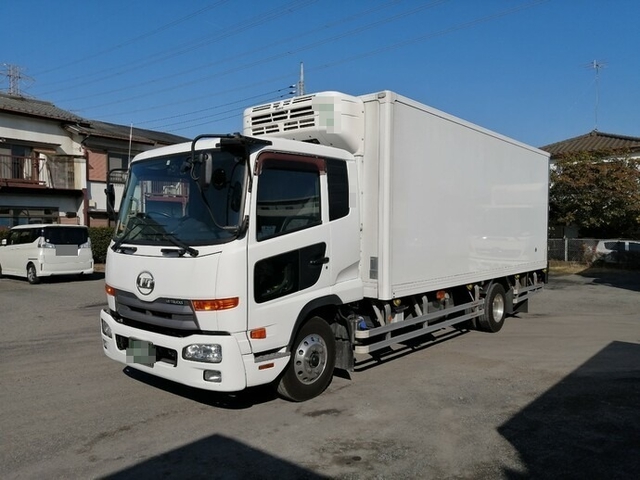 UDトラックス（日産） コンドル 中型 冷蔵冷凍バン SKG-MK38L(5583) 1枚目
