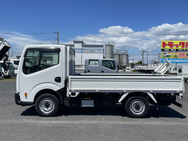 三菱ふそう キャンターガッツ 小型 平ボディ TKG-BSZ5F24(109709) 8枚目