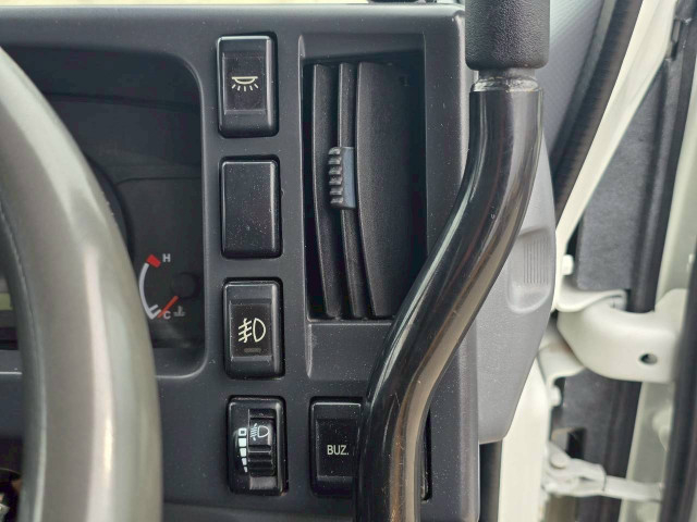 マツダ タイタン 小型 土砂ダンプ TKG-LMR85N(109900) 36枚目